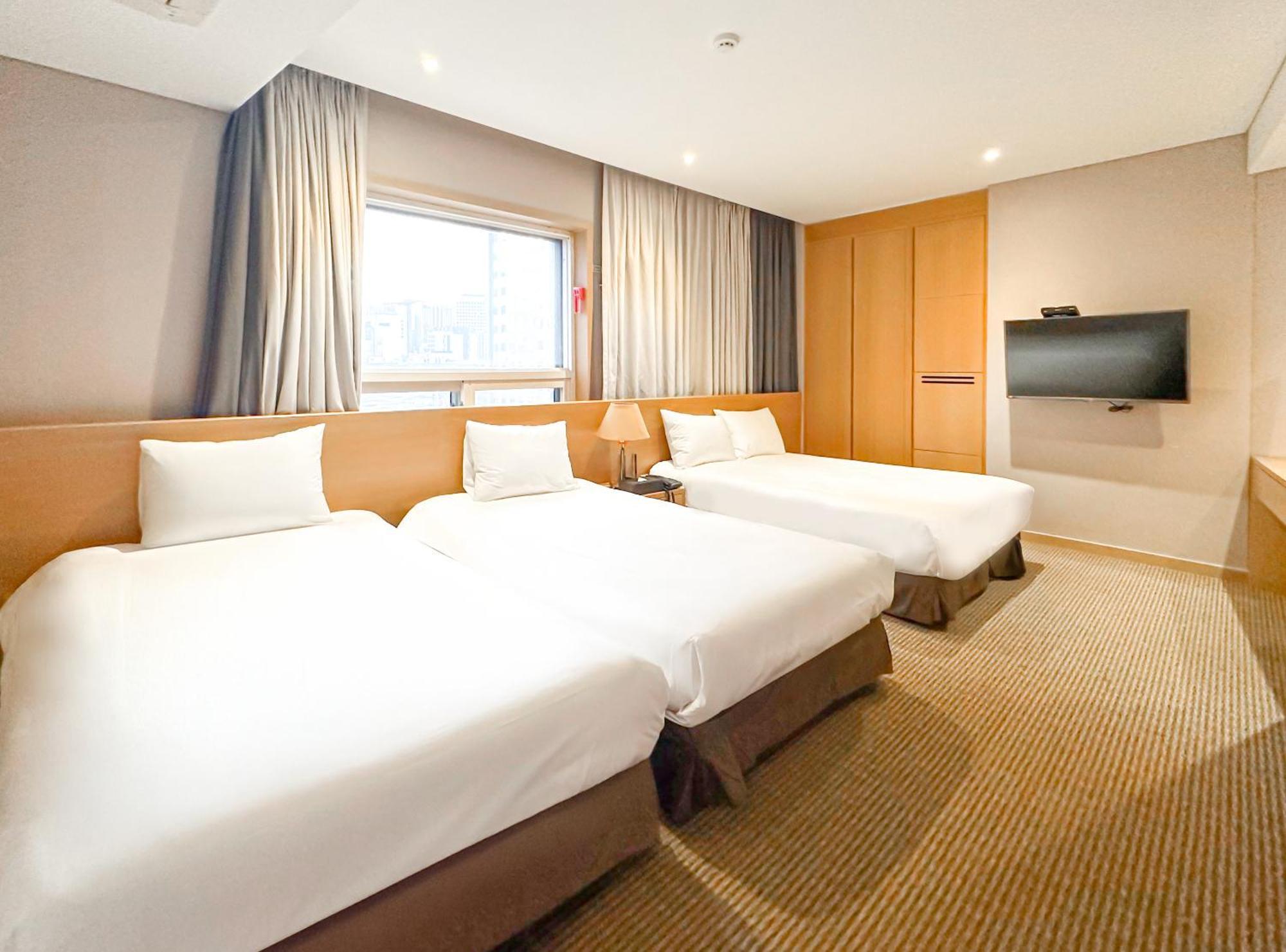 Hotel New Oriental Myeongdong Сеул Экстерьер фото