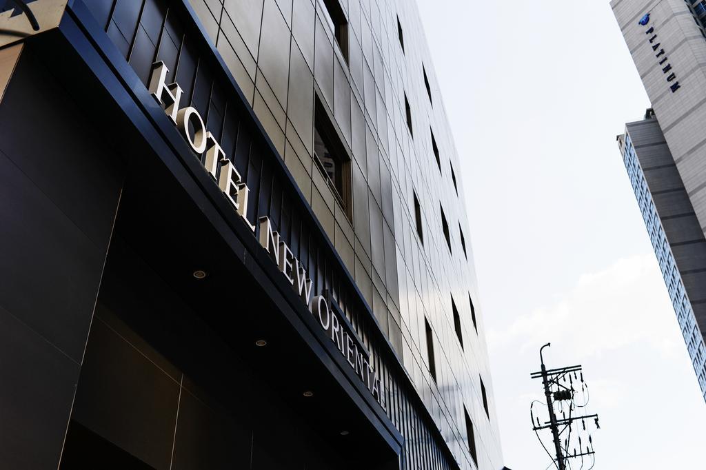 Hotel New Oriental Myeongdong Сеул Экстерьер фото
